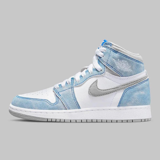 Air Jordan 1 High OG "Hyper Royal" sneakers