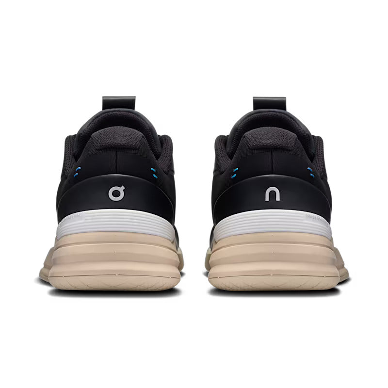 On The Roger Pro Black | Sand