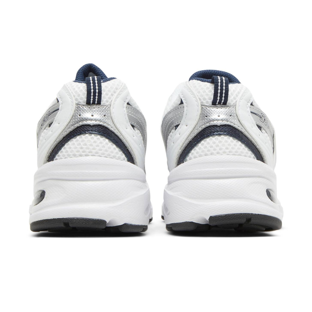NEW BALANCE 530 - WHITE NAVY