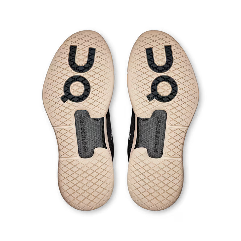 On The Roger Pro Black | Sand